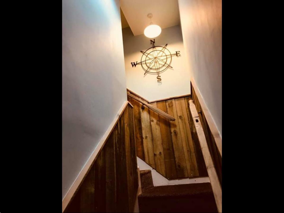 Waterfront Apartment Скарбъро Екстериор снимка